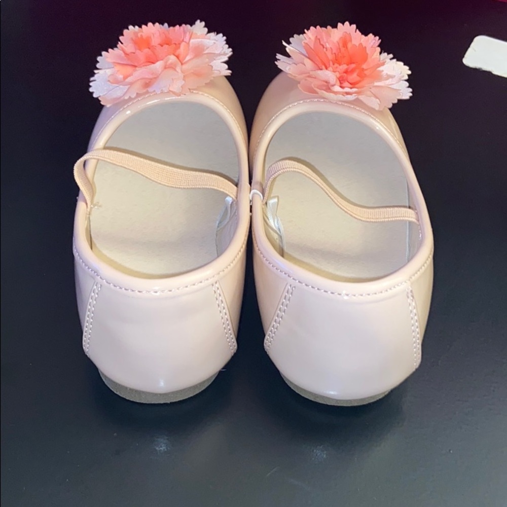 Dress shoes - Picture 3 of 5